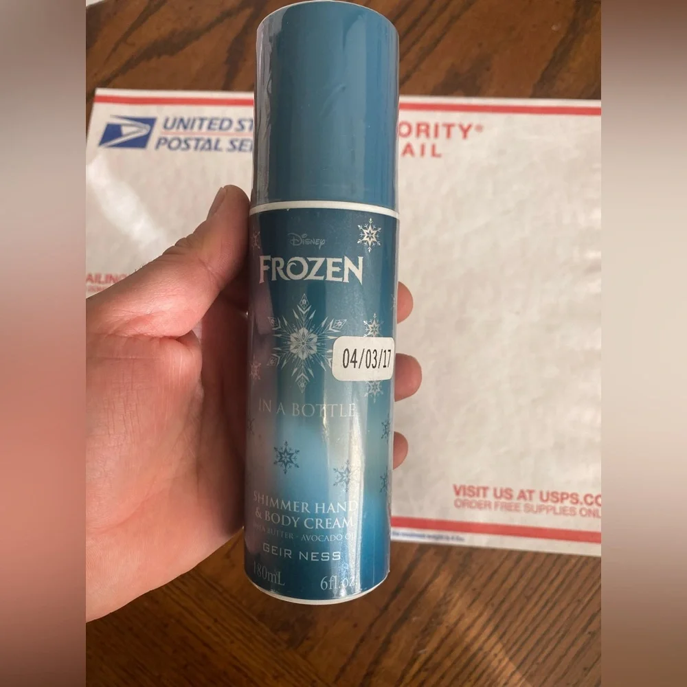 New & Sealed! GEIR NESS Disney's FROZEN IN A BOTTLE Shimmer Hand & Body Cream!